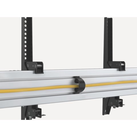 Soporte De Techo Profesional Equip 650374 Para 3 Pantallas 45"-50" Inclinable Max. 50kgs Por Pantall