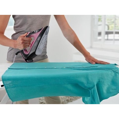 Plancha De Vapor Braun Texstyle Si1070pu Morado blanco Suela De Ceramica 130g min Vapor 2000w Deposito 220 Ml