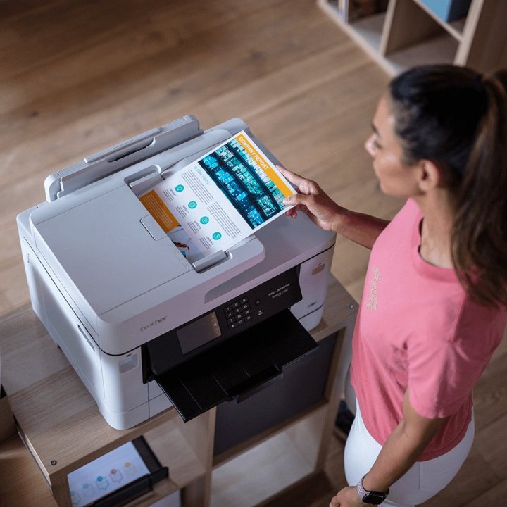Multifuncion Inkjet Brother Mfc-j5740dw 28 28ppm A4 a3 Duplex Wifi Adf Doble Bandeja Color Negro