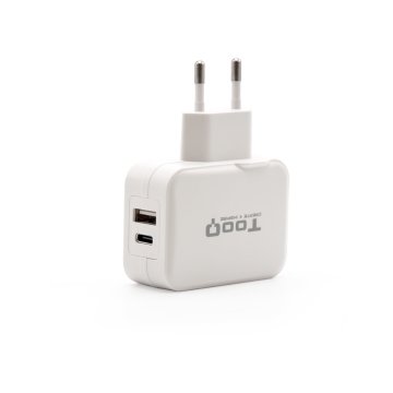 Cargador De Pared Tooq Tqwc-2s02wt Usb-c+usb-a 4.8a (27w) Total Color Blanco
