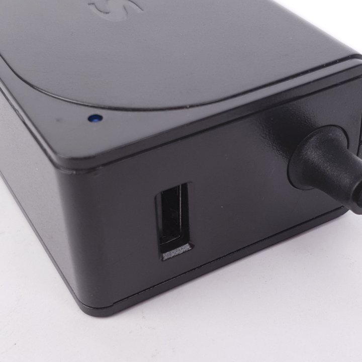 Cargador Universal De Portatil Ngs Universal Para Netbook 65w Automatico Usb-c 20v 3,25a