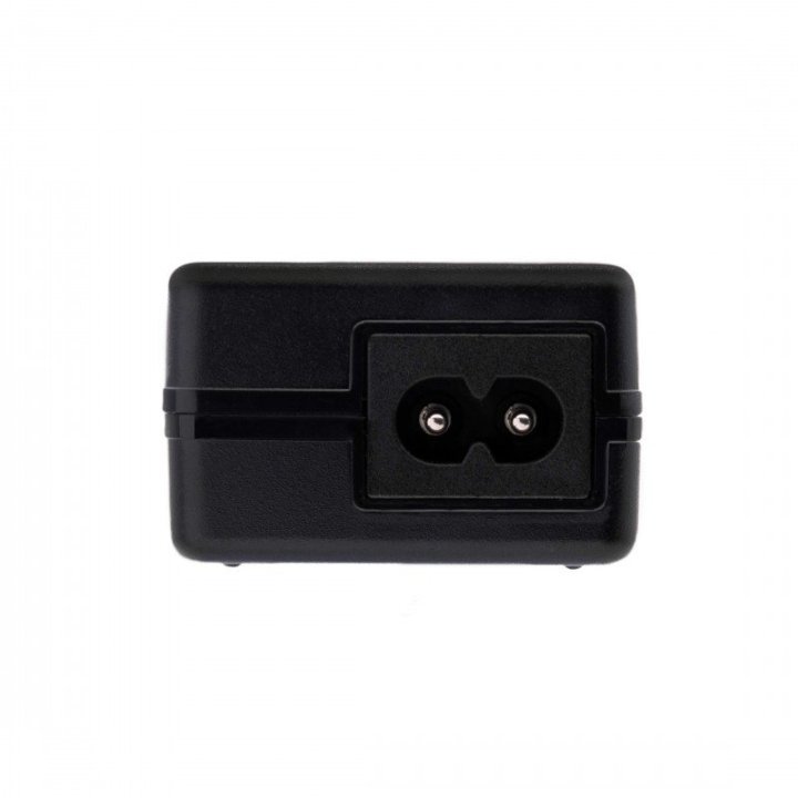 Cargador Universal De Portatil Coolbox Coo-nb065-0 Gan Usb-c 65w 14 Tips 15v-20v