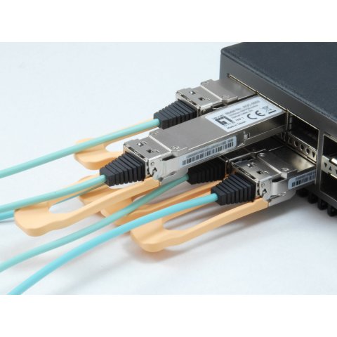 Cable Transceiver Optico Qsfp28 Level One Aoc-0501 100gb 1m