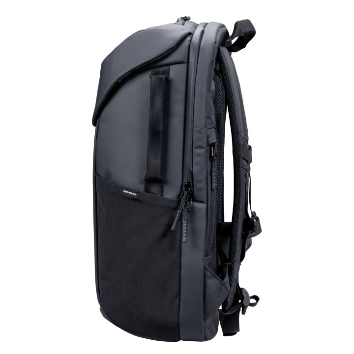 Mochila Trust Jersy Color Negro Para Portatiles Hasta 17" 15 Compartimientos 25l