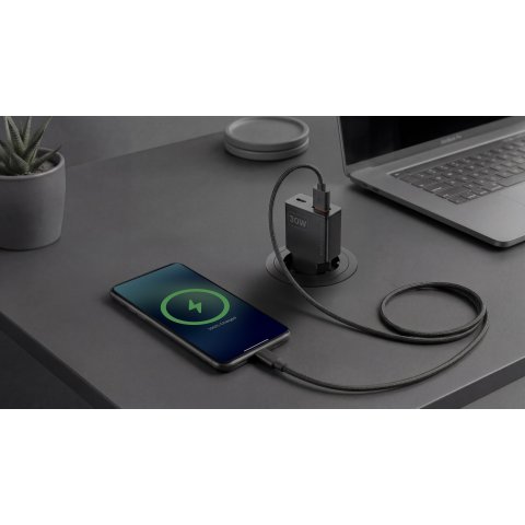 Cargador Usb Gan Mars Gaming Md-gan30 30w 1xusb-c 1xusb-a Pd Color Negro