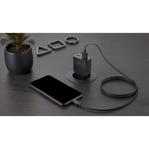 Cargador Usb Gan Mars Gaming Md-gan30 30w 1xusb-c 1xusb-a Pd Color Negro