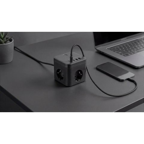 Powercube Mars Gaming Md-cube35 4 Usb 3 Tomas De Corriente Con Cable 1.8m Regleta Color Negro